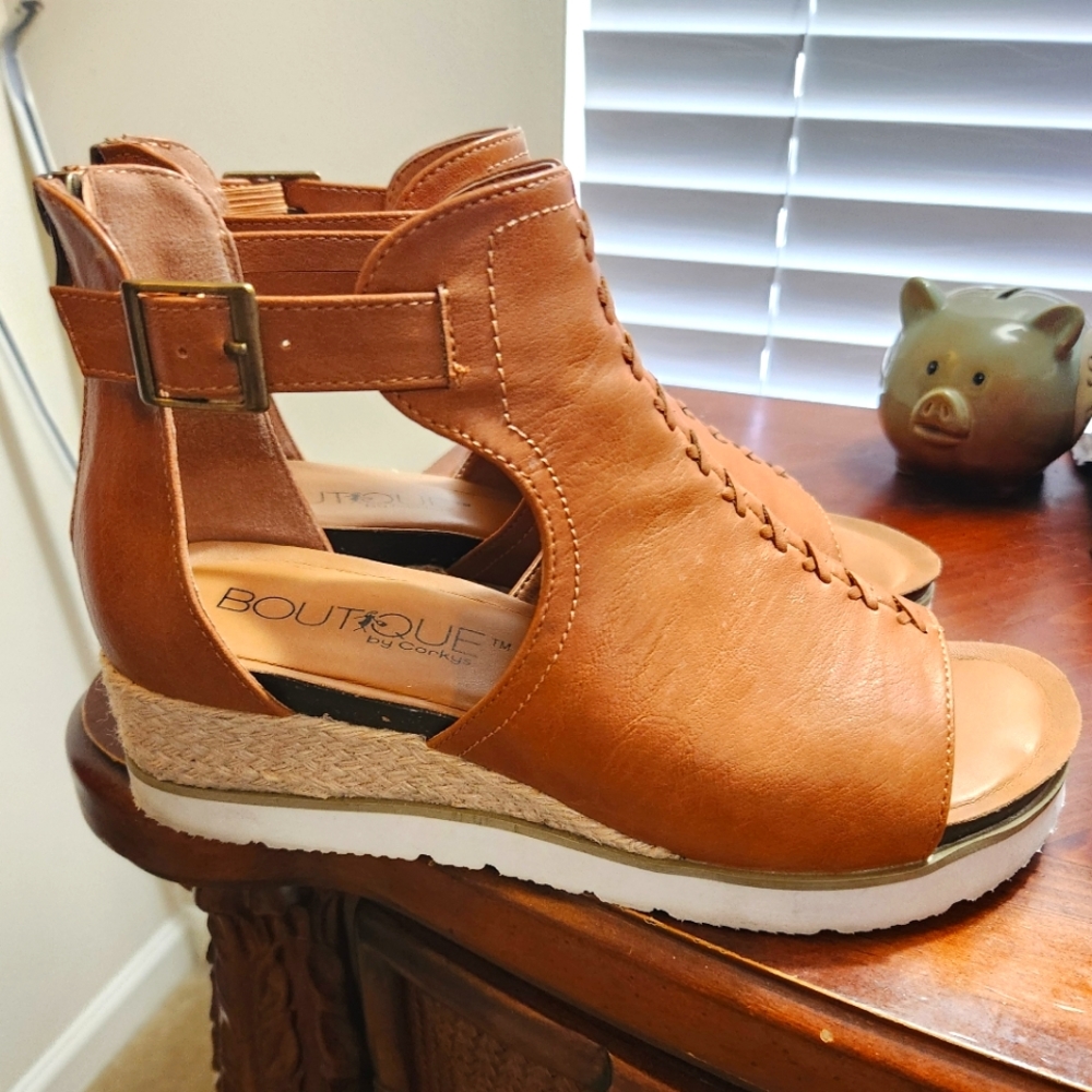 Corkys size 9